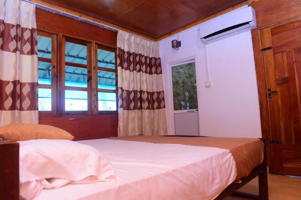 Sunntop Cabana Triquinimale Exterior foto