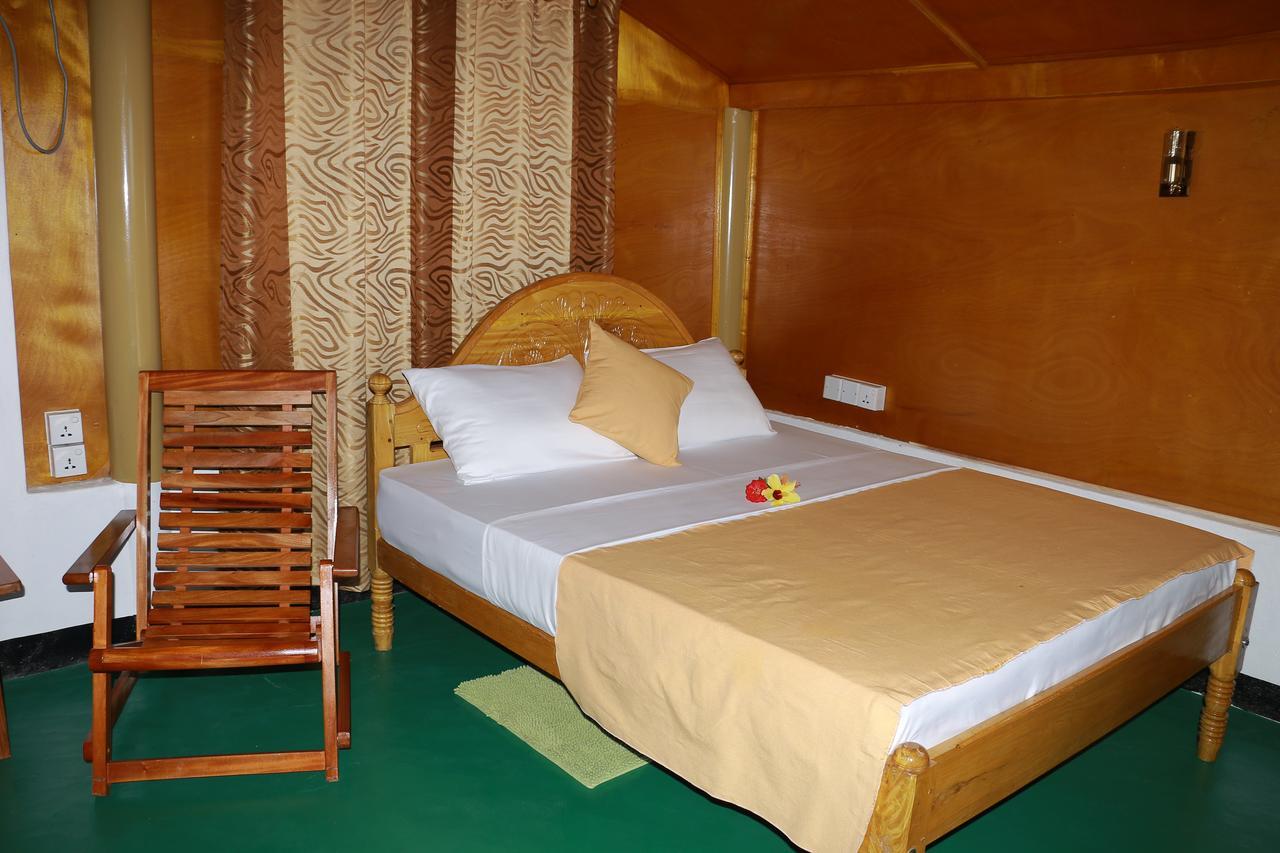 Sunntop Cabana Triquinimale Exterior foto