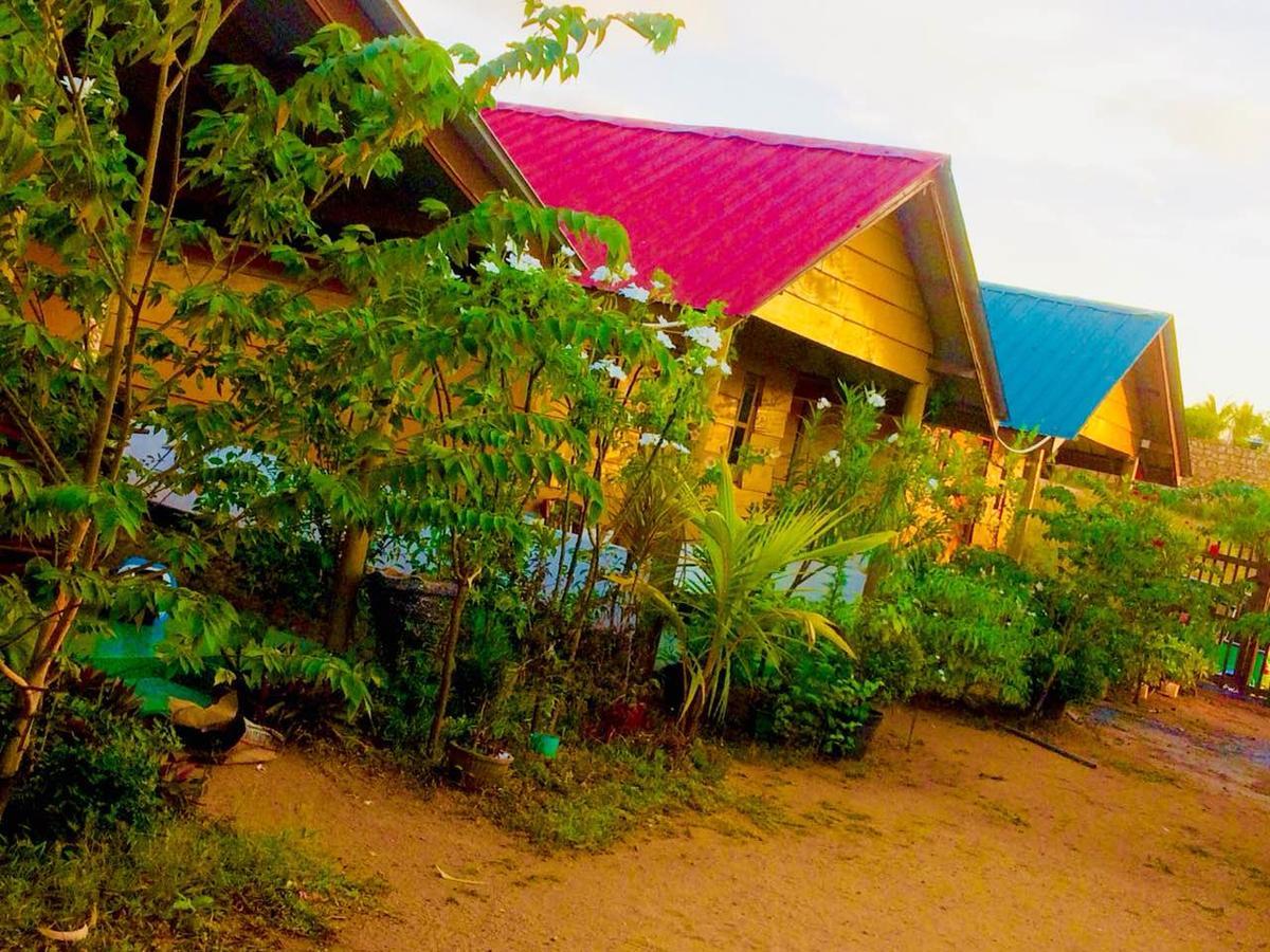 Sunntop Cabana Triquinimale Exterior foto