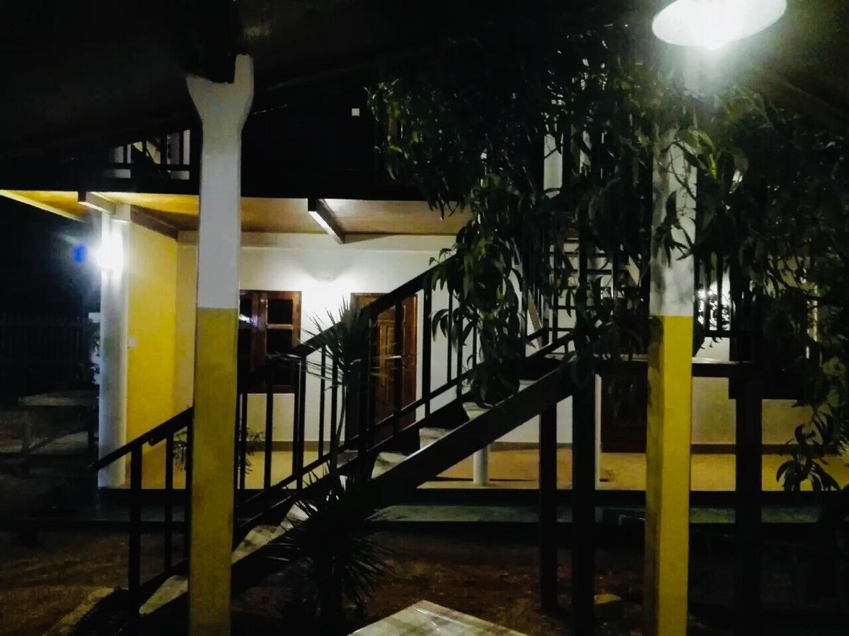 Sunntop Cabana Triquinimale Exterior foto