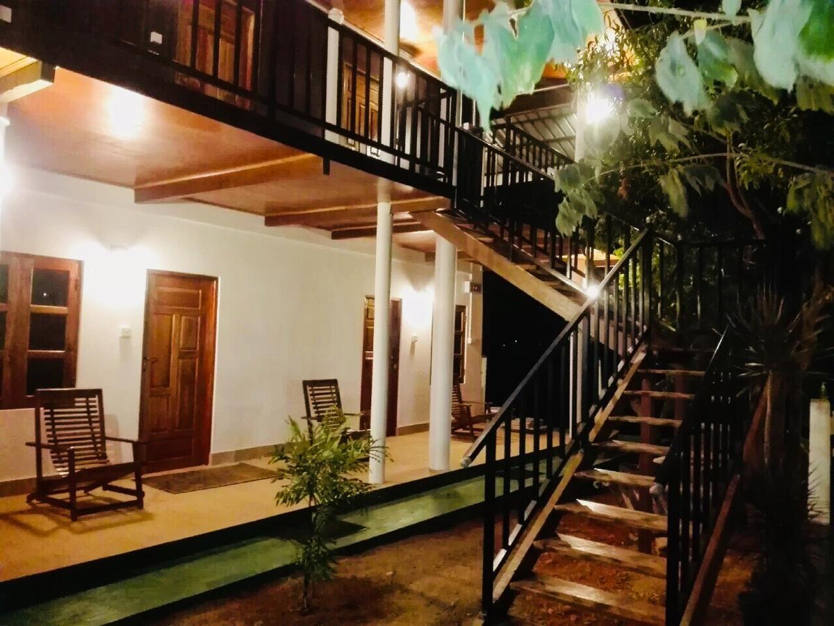 Sunntop Cabana Triquinimale Exterior foto