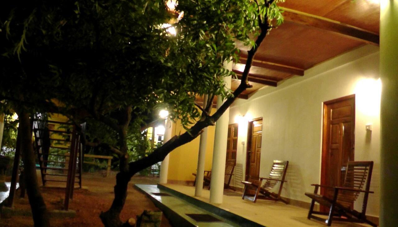 Sunntop Cabana Triquinimale Exterior foto