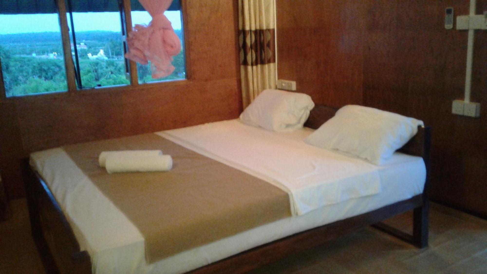 Sunntop Cabana Triquinimale Exterior foto